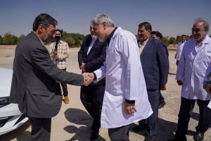 بازدید رئیس ستاد اجرایی فرمان امام از داروسازی ریحانه تجهیز گستر