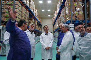 پرویز فتاح از داروسازی ریحانه بازدید کرد تجهیز گستر