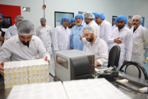 بازدید مدیرعامل گروه سلامت و دارویی برکت از البرزدارو تجهیز گستر