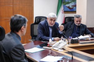 بررسی عملکرد ۹ ماهه گروه سلامت و دارویی برکت تجهیز گستر