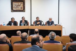 بازدید فتاح از کارخانه تولیددارو تجهیز گستر